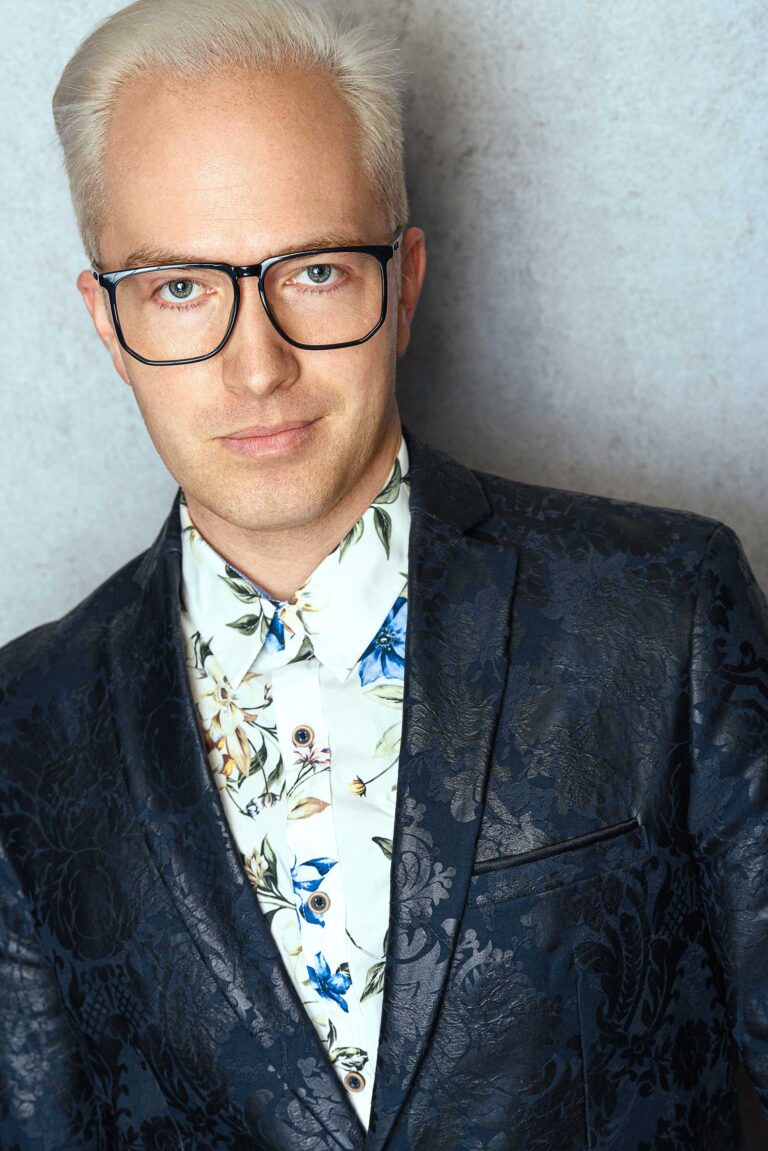 Ryne-Strom-Diva-Character-2